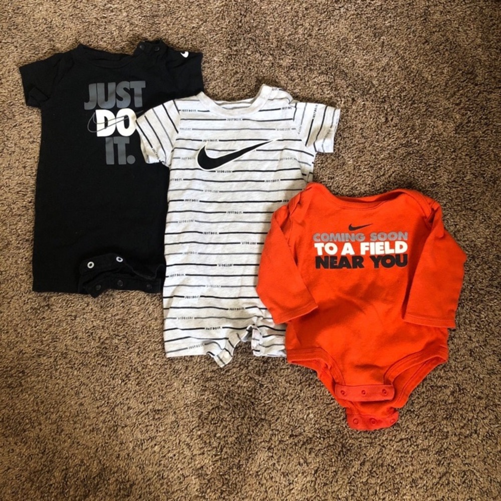 3-6m and 6m Nike bundle